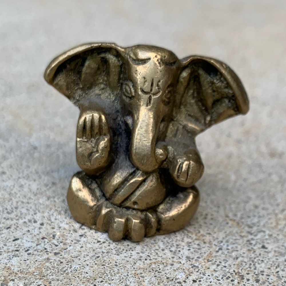 Small Brass Hindu Meditating Elephant 1.25” Statue Figurine